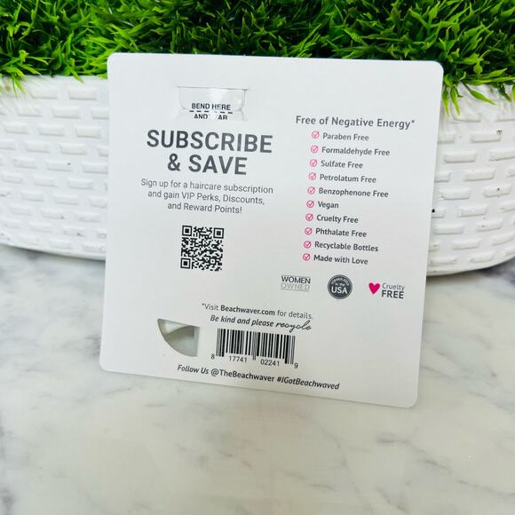 Travel size Beachwaver Co. Be Confident Co-Wash - Picture 2 of 4